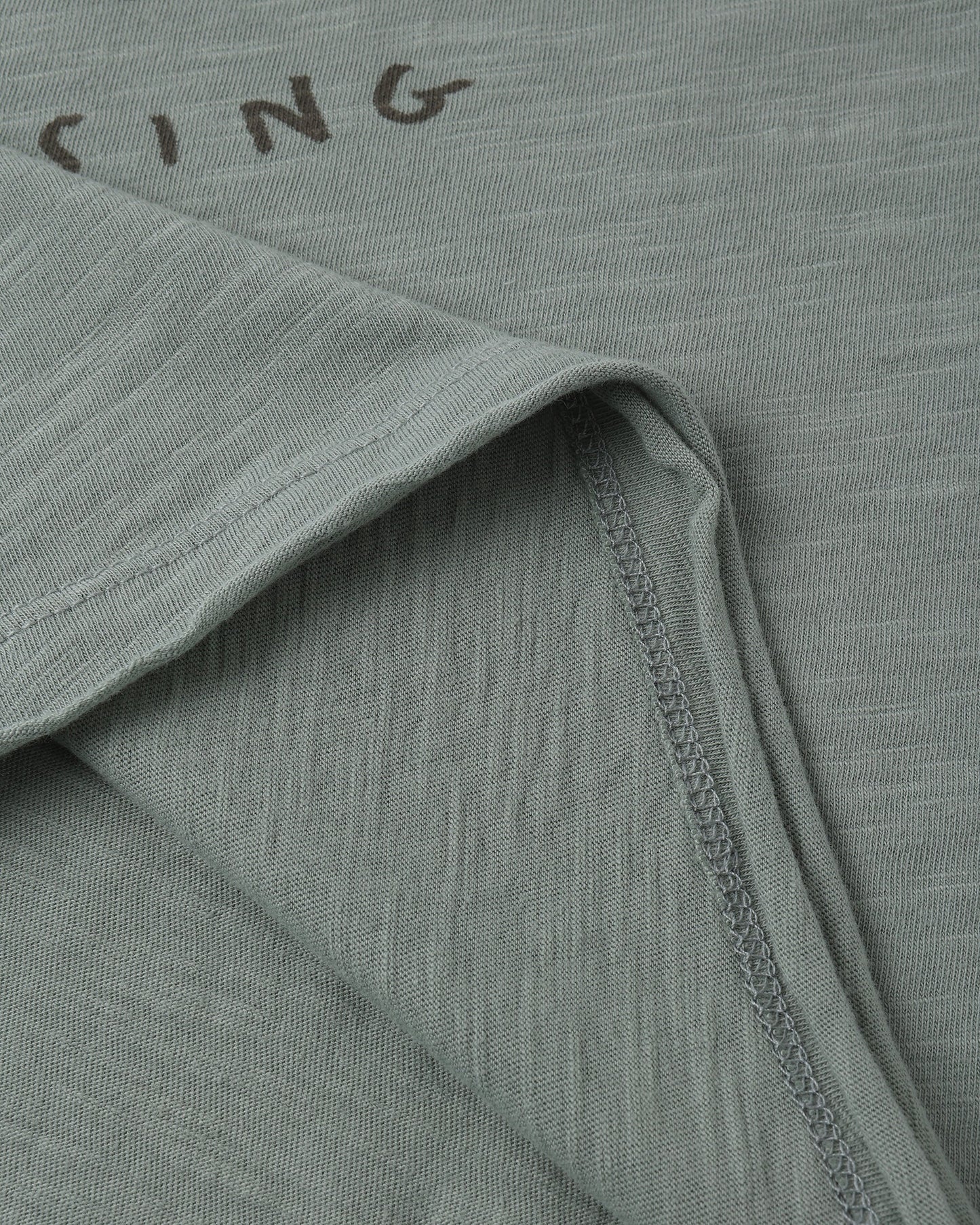Raw Edge Tee Cruising