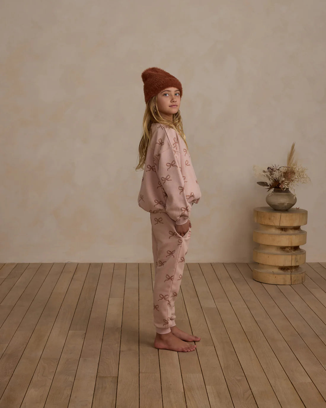 Relaxed Sweatshirt + Jogger Set || Bows