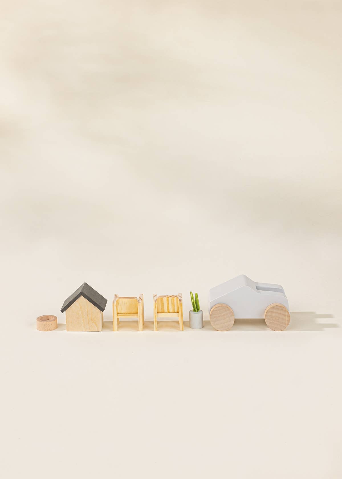 Wooden Doll House Outdoor Furniture & Accessories (8 pcs)