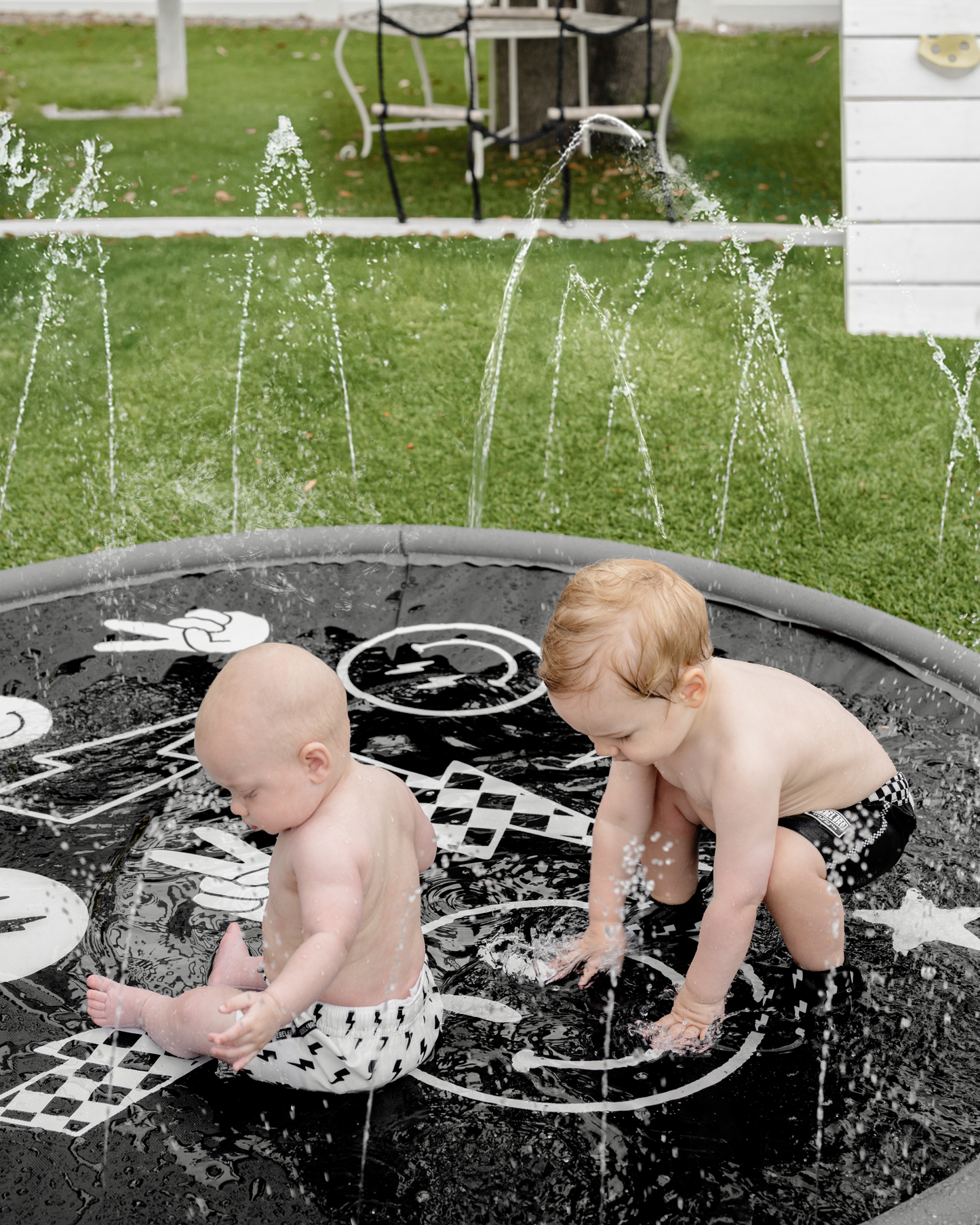 Sprinkler Splash Pad for Kids - Oversized Backyard Sprinkler