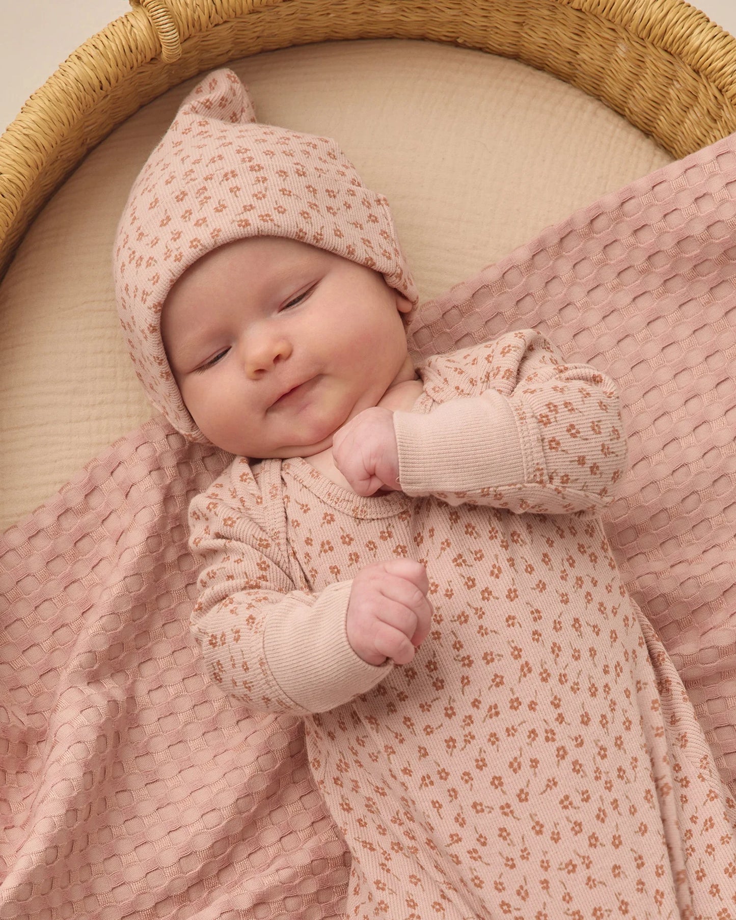 Knotted Baby Gown + Hat Set Posy