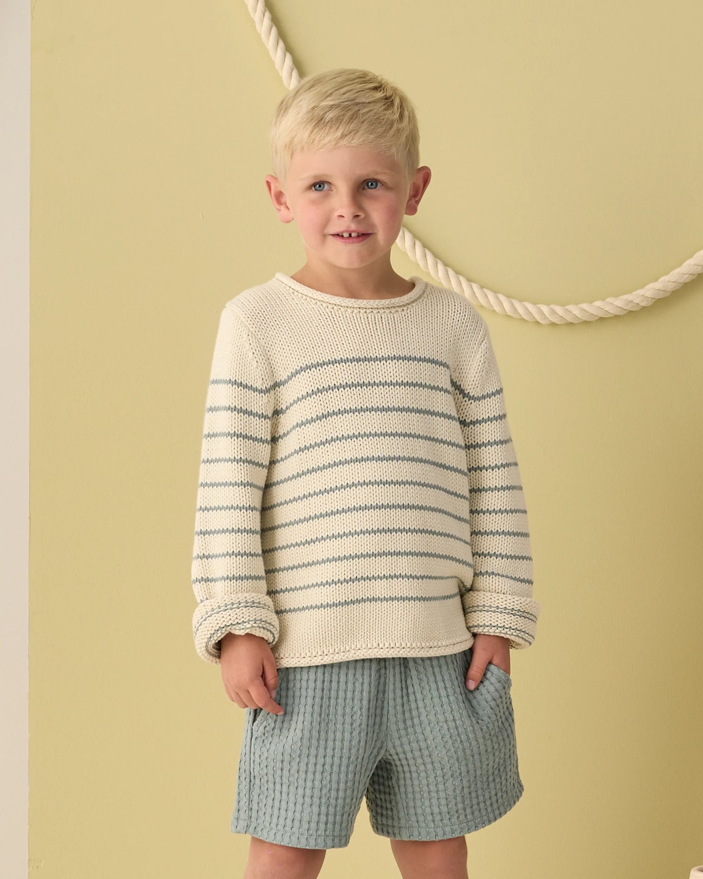 Relaxed Short Sea Green