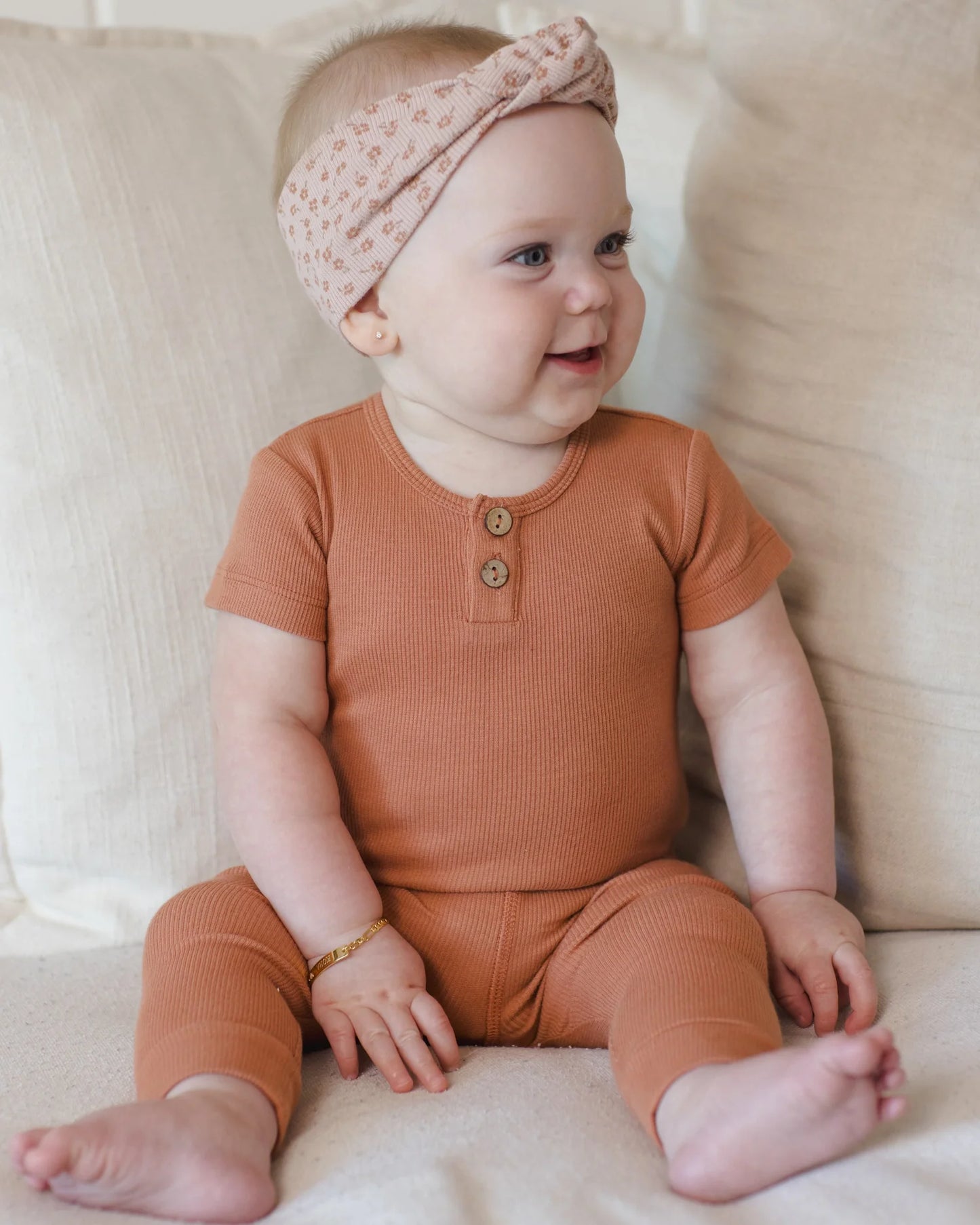 Knotted Headband Posy