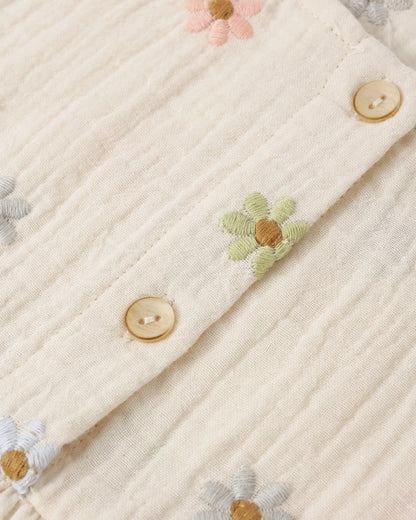 Kayli Set Embroidered Daisies