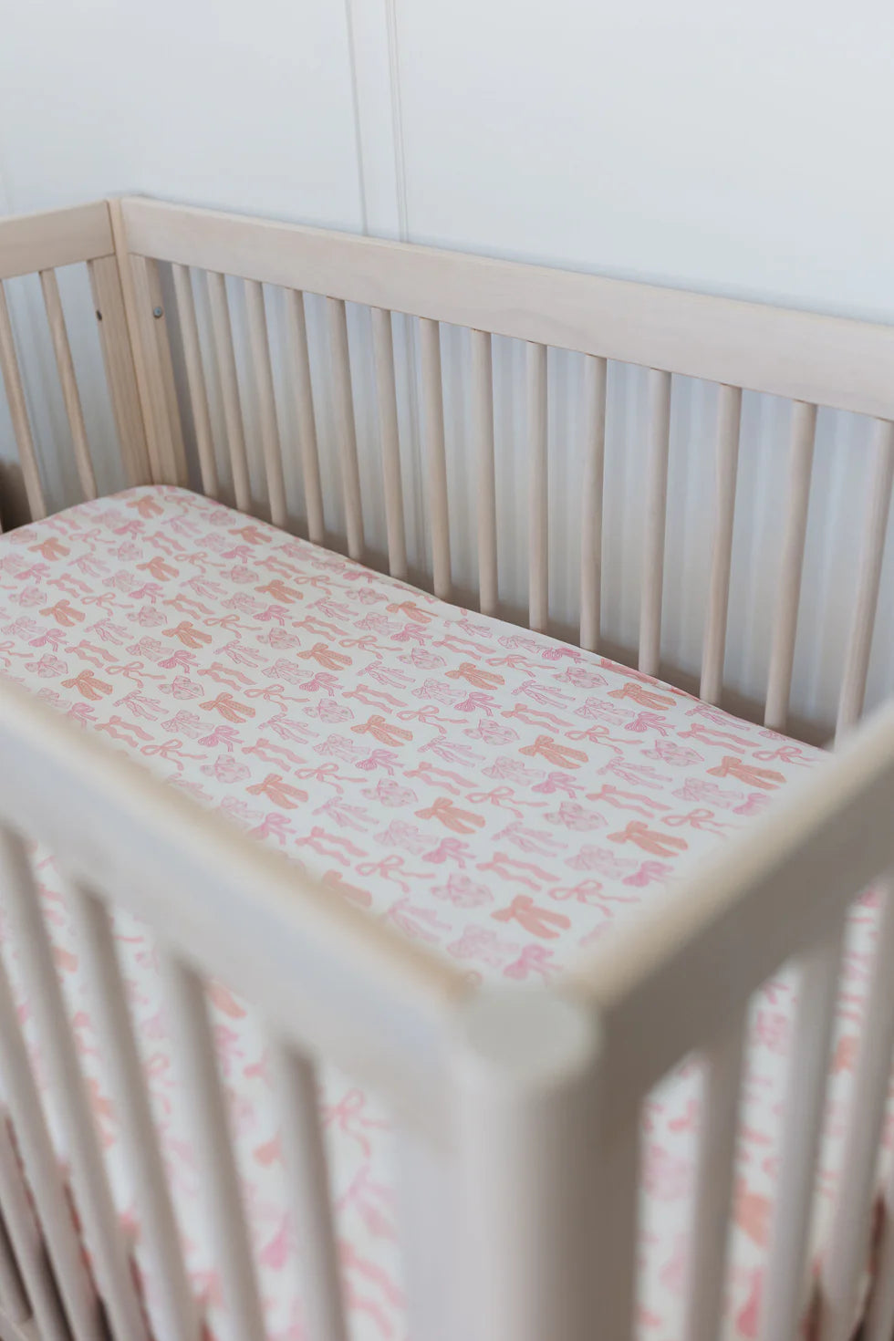 Spring Floral Bows Crib Sheet