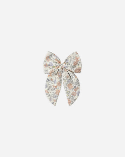 Oversized Bow Bloom