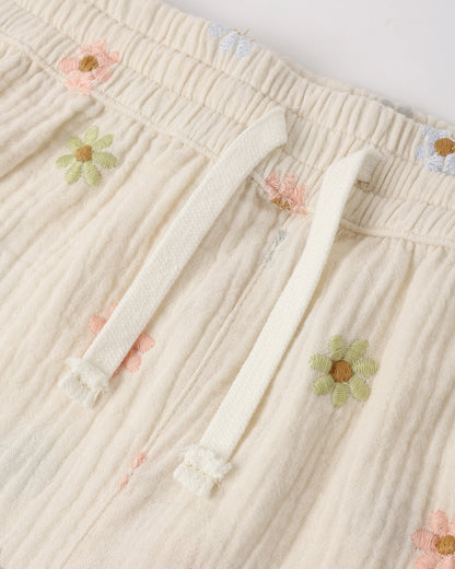 Kayli Set Embroidered Daisies