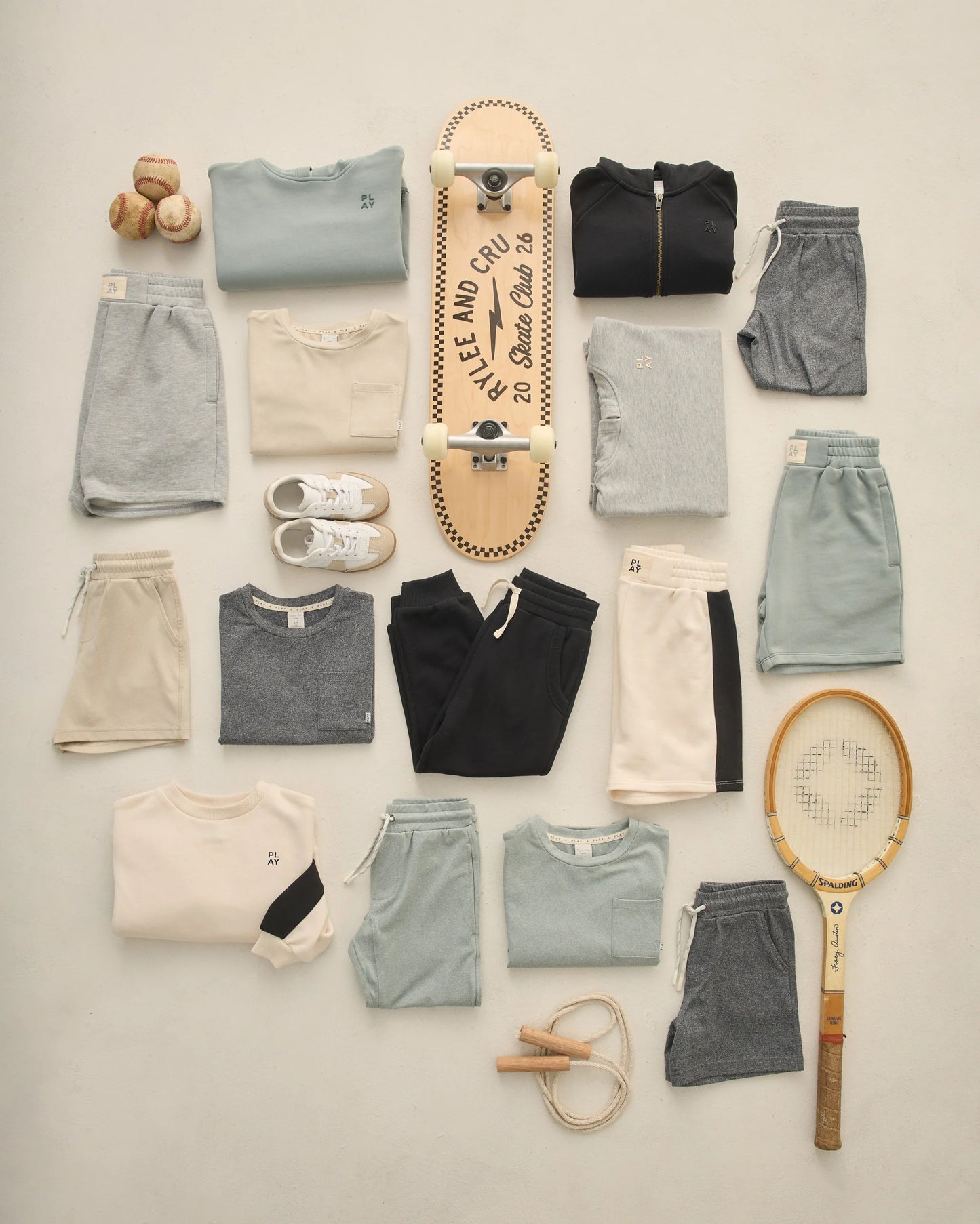 Cove Essential Pocket Tee + Oceanside Tech Short Heathered Black
