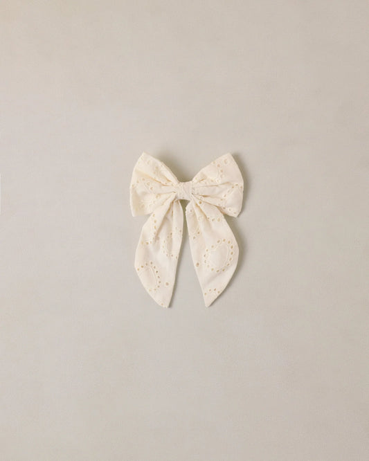 Everly Bow Ivory