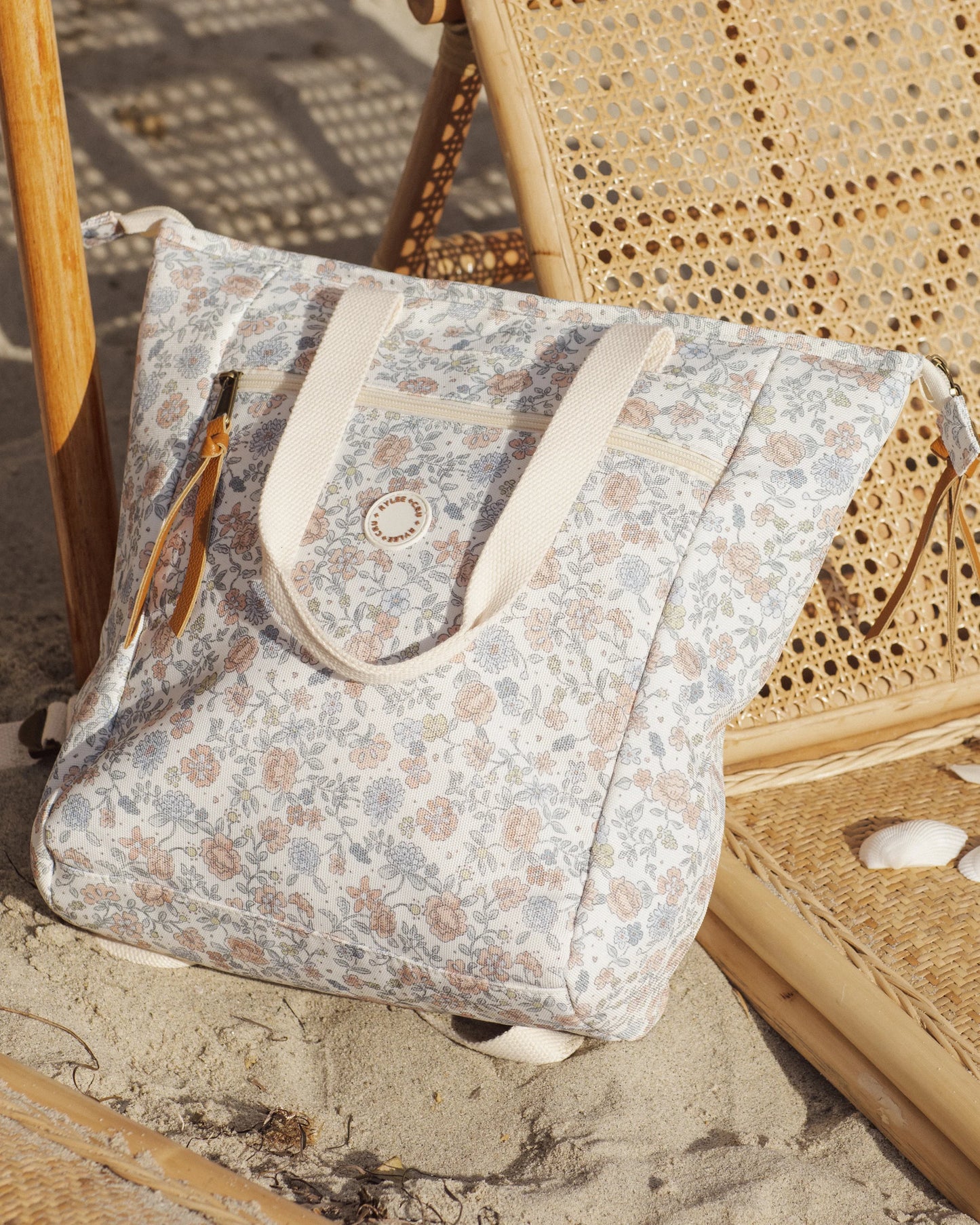 Cooler Backpack Bloom