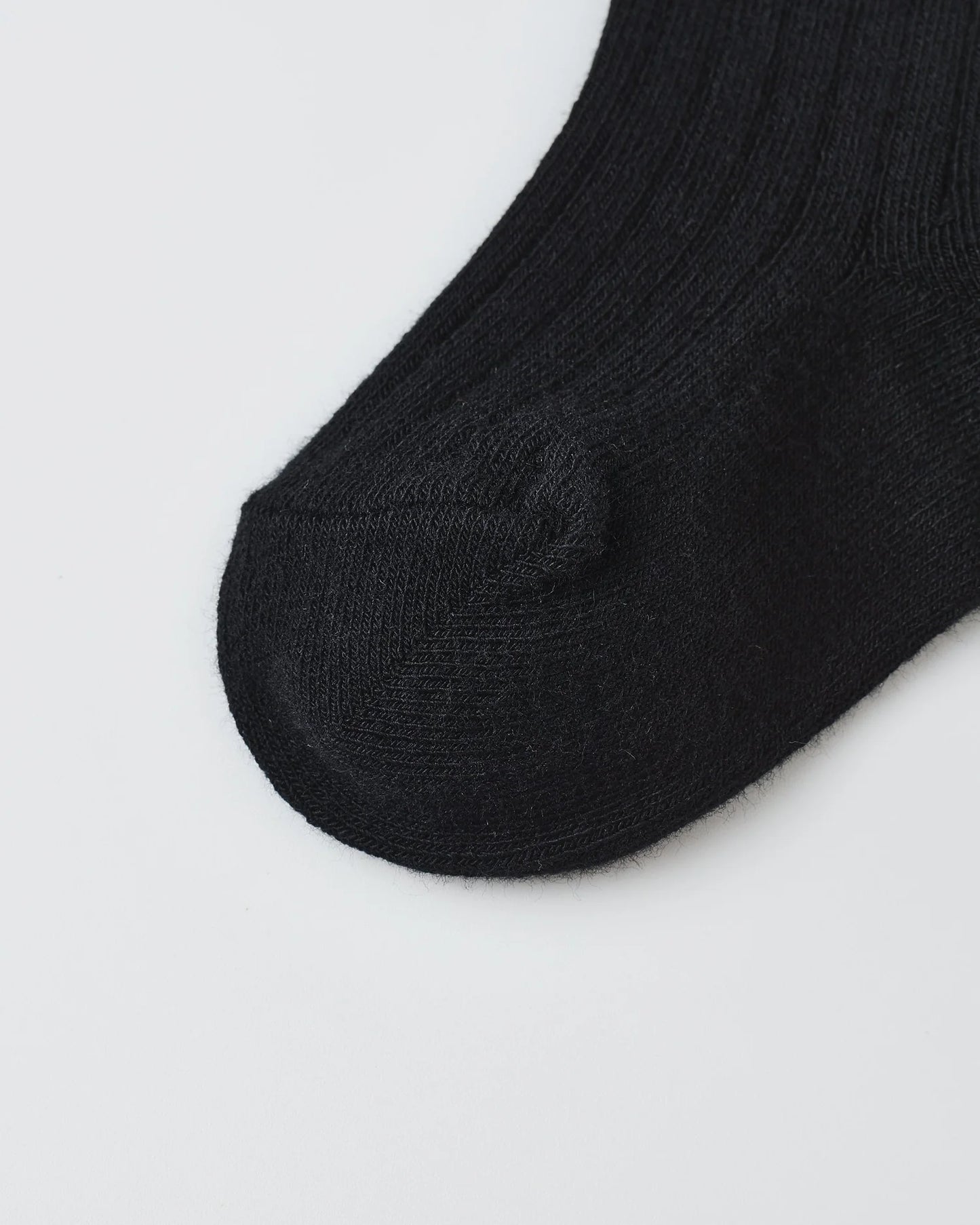 Ribbed Socks || Black, Antique