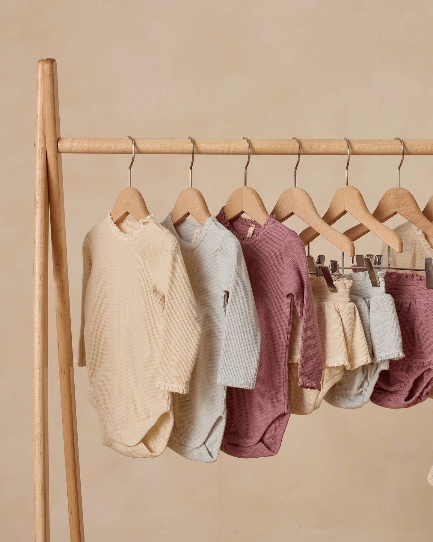 Waffle Long Sleeve Bodysuit  +Skirted Bloomer|| Natural