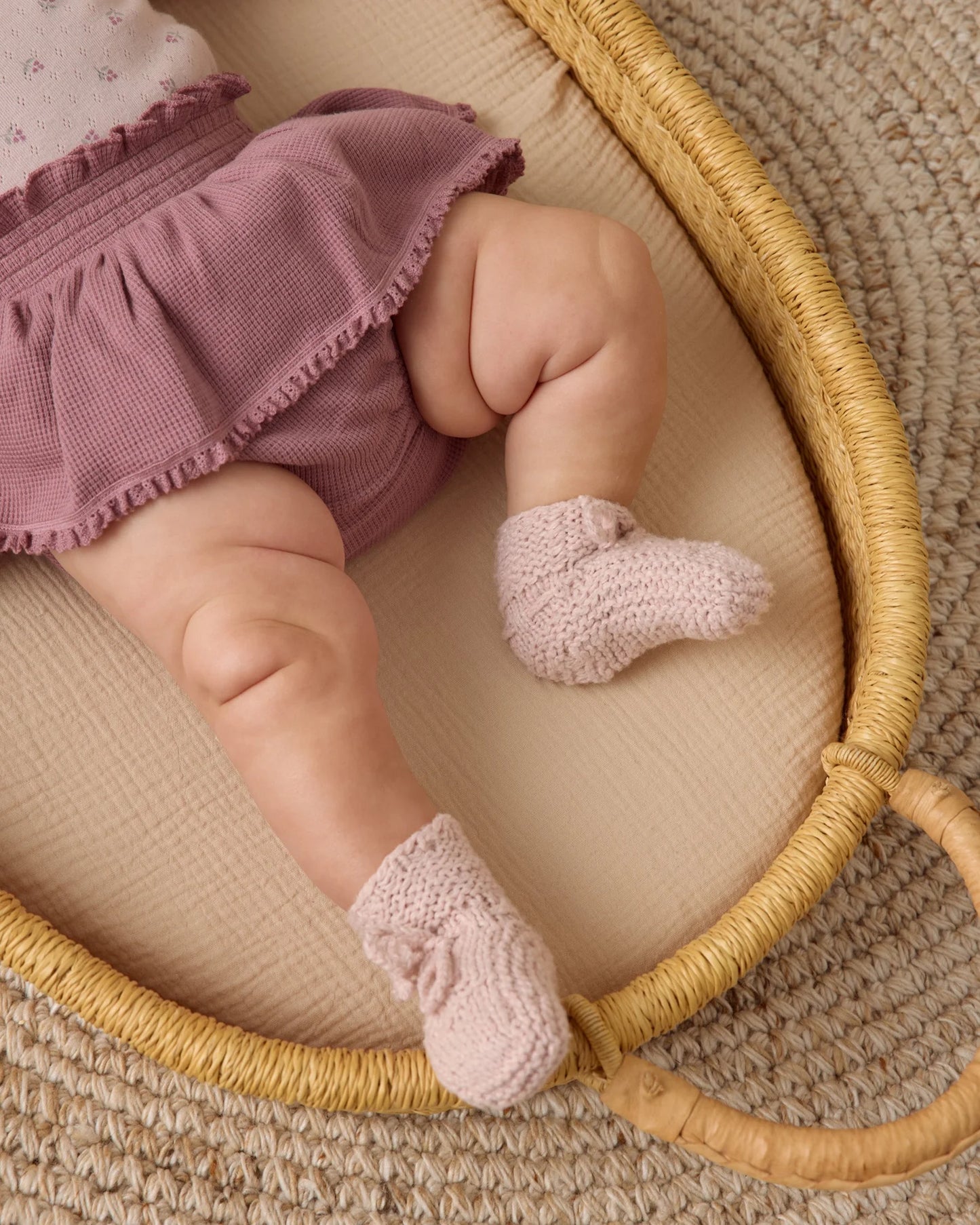 Knit Booties || Lilac