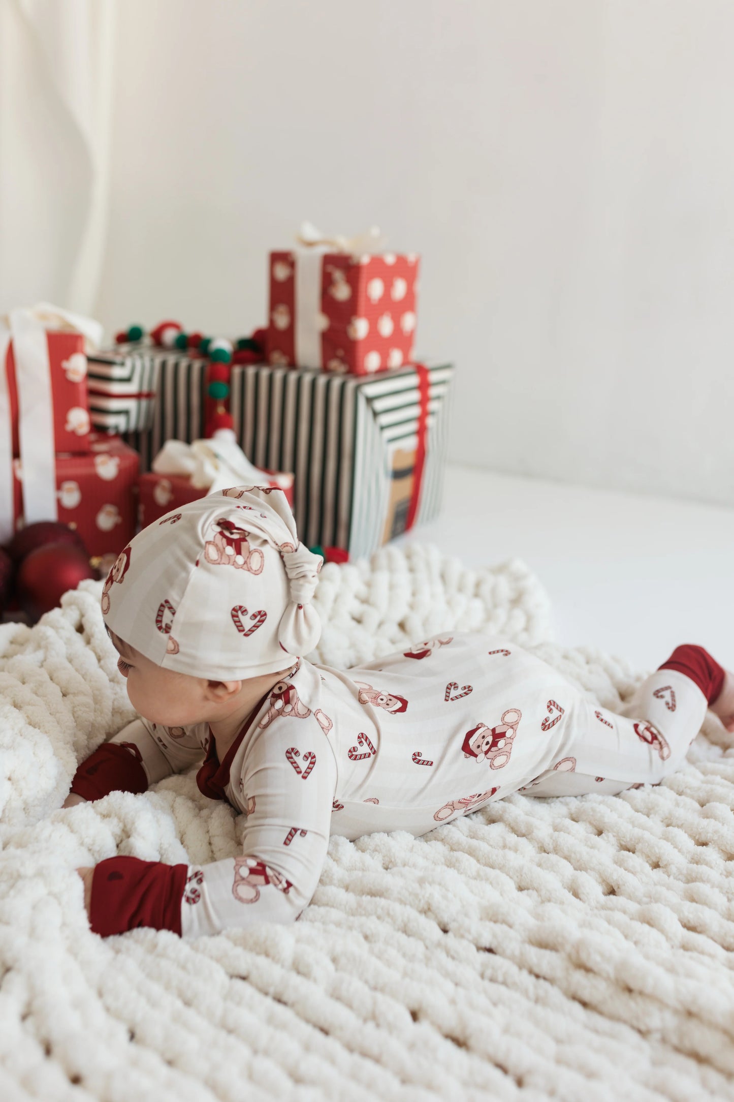 Bear-y Merry Zipper Romper