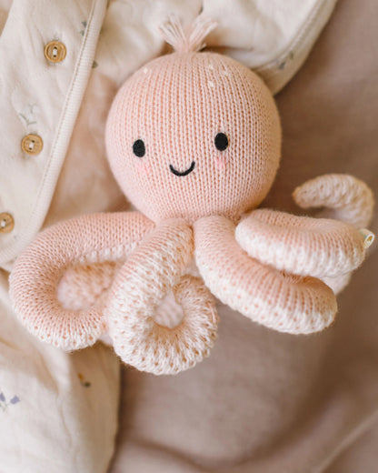 Baby Octopus (soft coral pink)| Gives 5 Meals