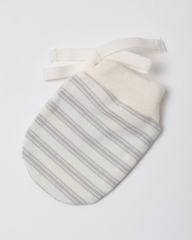 No Scratch Mittens, Set Of 2 | Cloud Stripe & Cloud