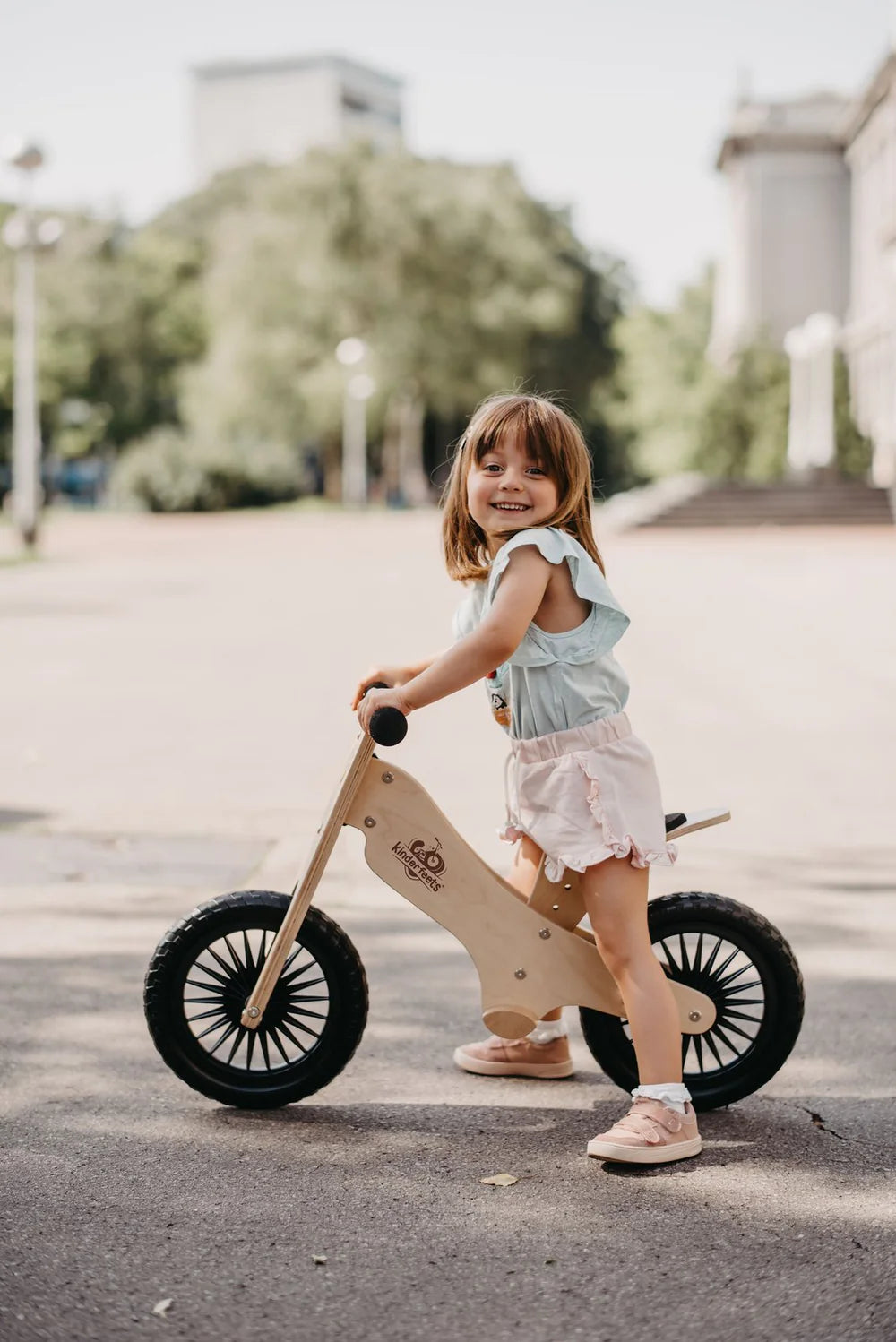 Classic Balance Bike w/Basket