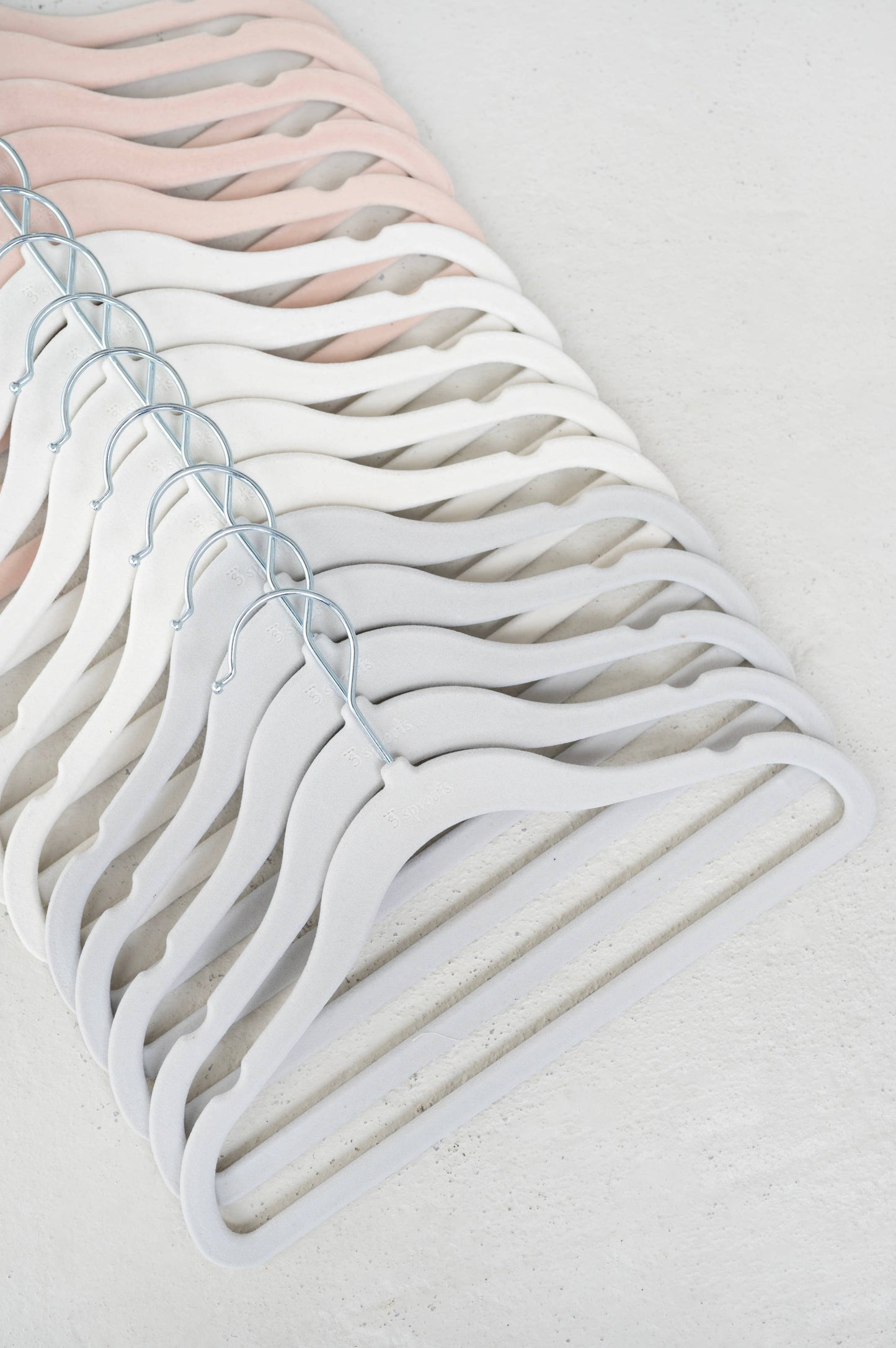 Baby Velvet Hangers (2 Packs of 15)