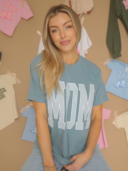 MOM BLUE TEE